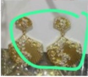 79174388 Aretes colgantes conchas en oro laminado 18k (3 Capas)