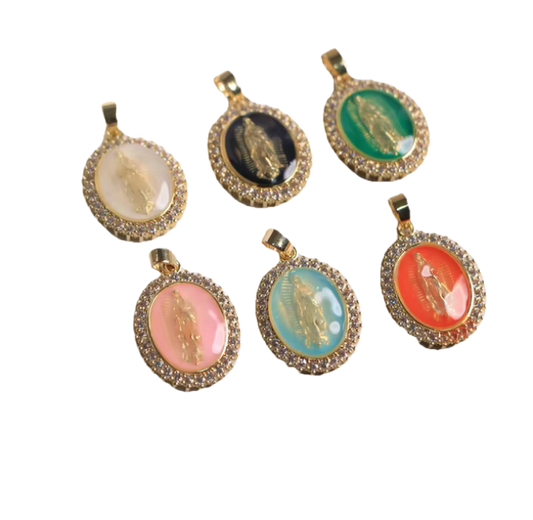10447348 Dije virgen de Guadalupe en oro laminado 18k (3 Capas)