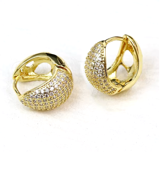 Aretes huggies con brillantes de imitación  en oro laminado 18k (3 Capas)
