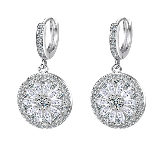 37495540 Aretes de aro acentuada con circonitas CZ en plata S925