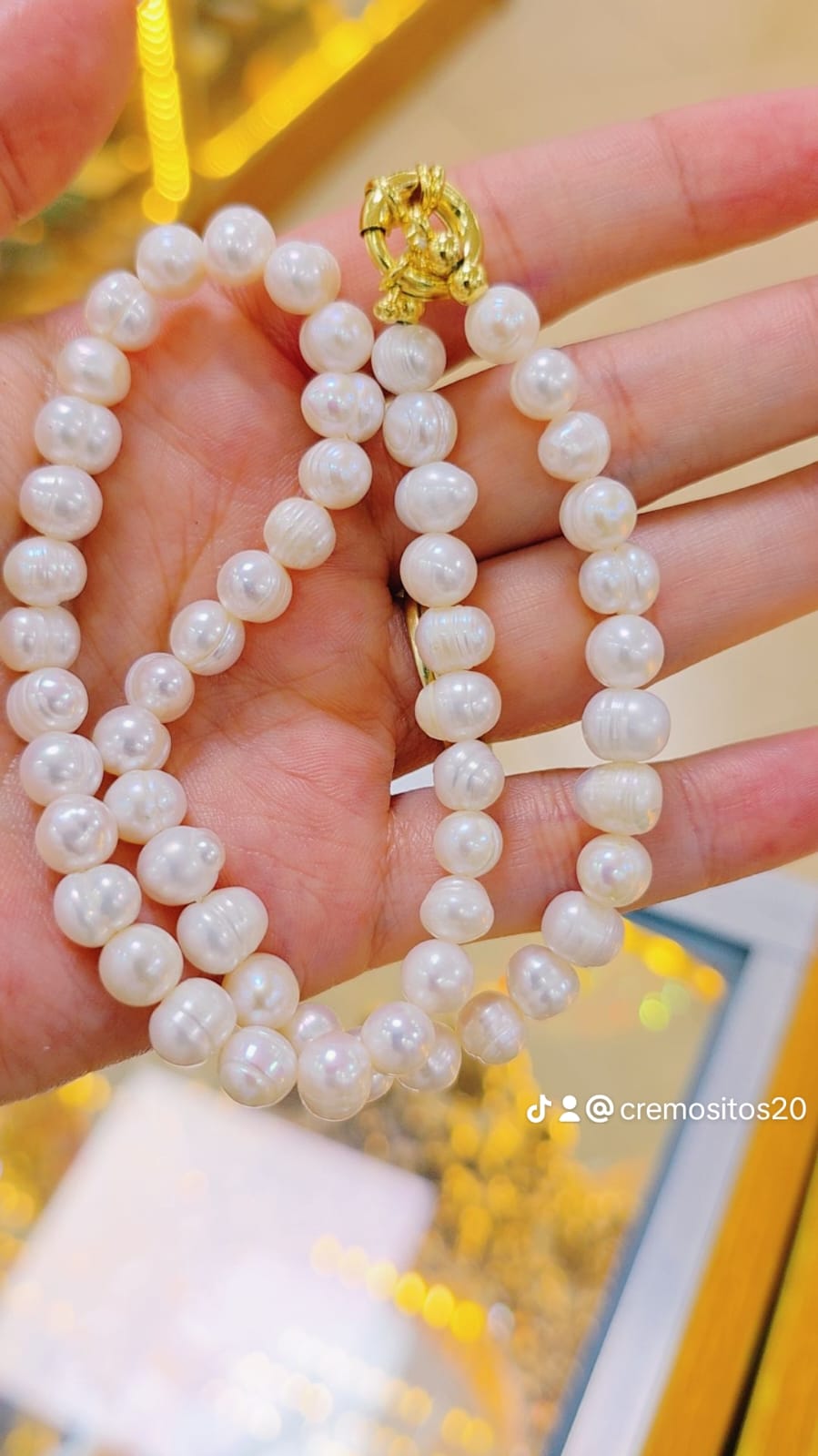 Collar de perlas naturales