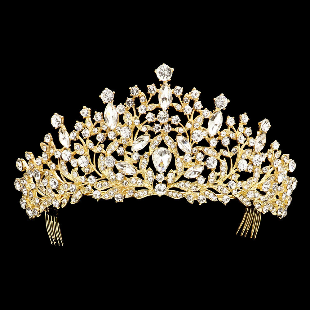Tiara con racimos de hojas adornadas con múltiples piedras