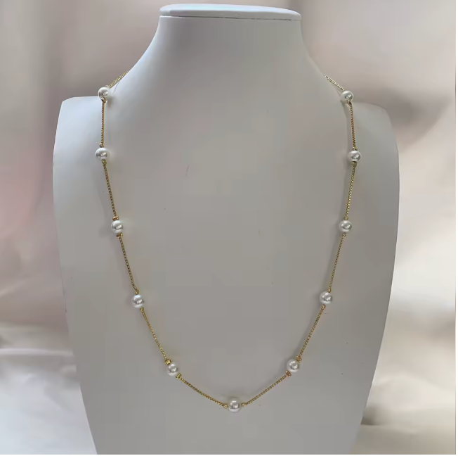 70192372 Cadena adornada con perlas en oro laminado 18k (3 Capas)
