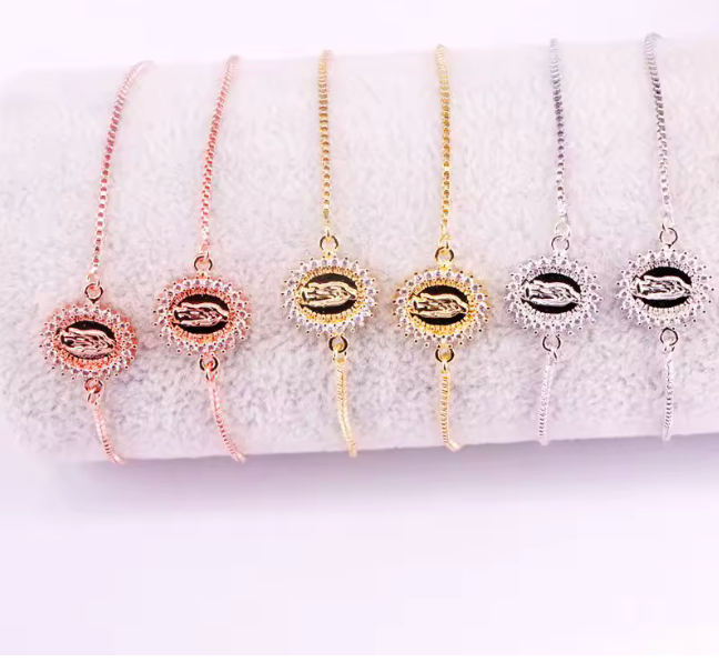 83922420 Pulsera ajustable Virgen de Guadalupe en oro Laminado 18k (3capas)
