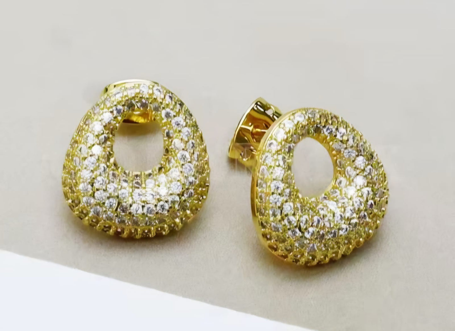 49561844 Aretes oro laminado