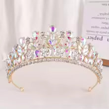 HG001 Tiara con piedras lagrimas y marquesas con ribete de brillantes de imitacion