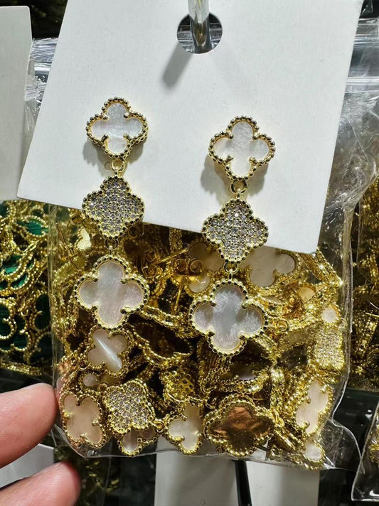 83278836 Aretes colgante triple tipo Van Cleef en oro laminado 18k (3 Capas)