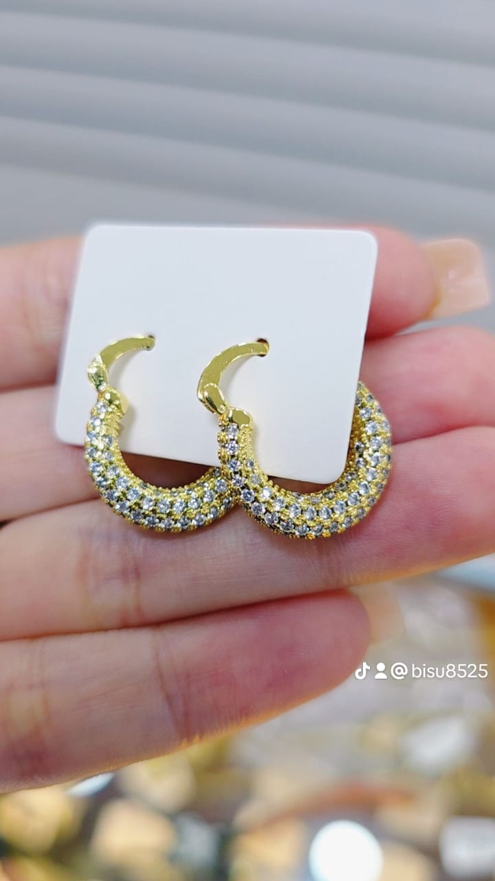 Aretes aros con brillantes  10mm