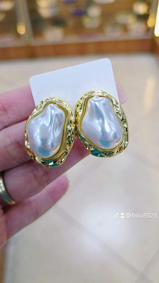 Aretes con perla de agua dulce