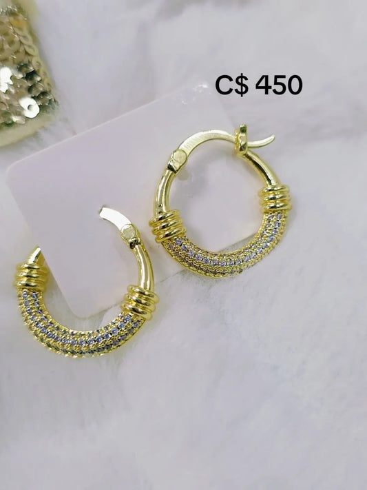 98655988 Aretes huggies en oro laminado 18k (3 Capas)